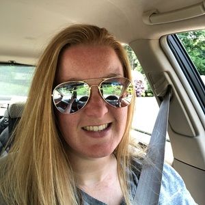 Meet your Posher, Annie